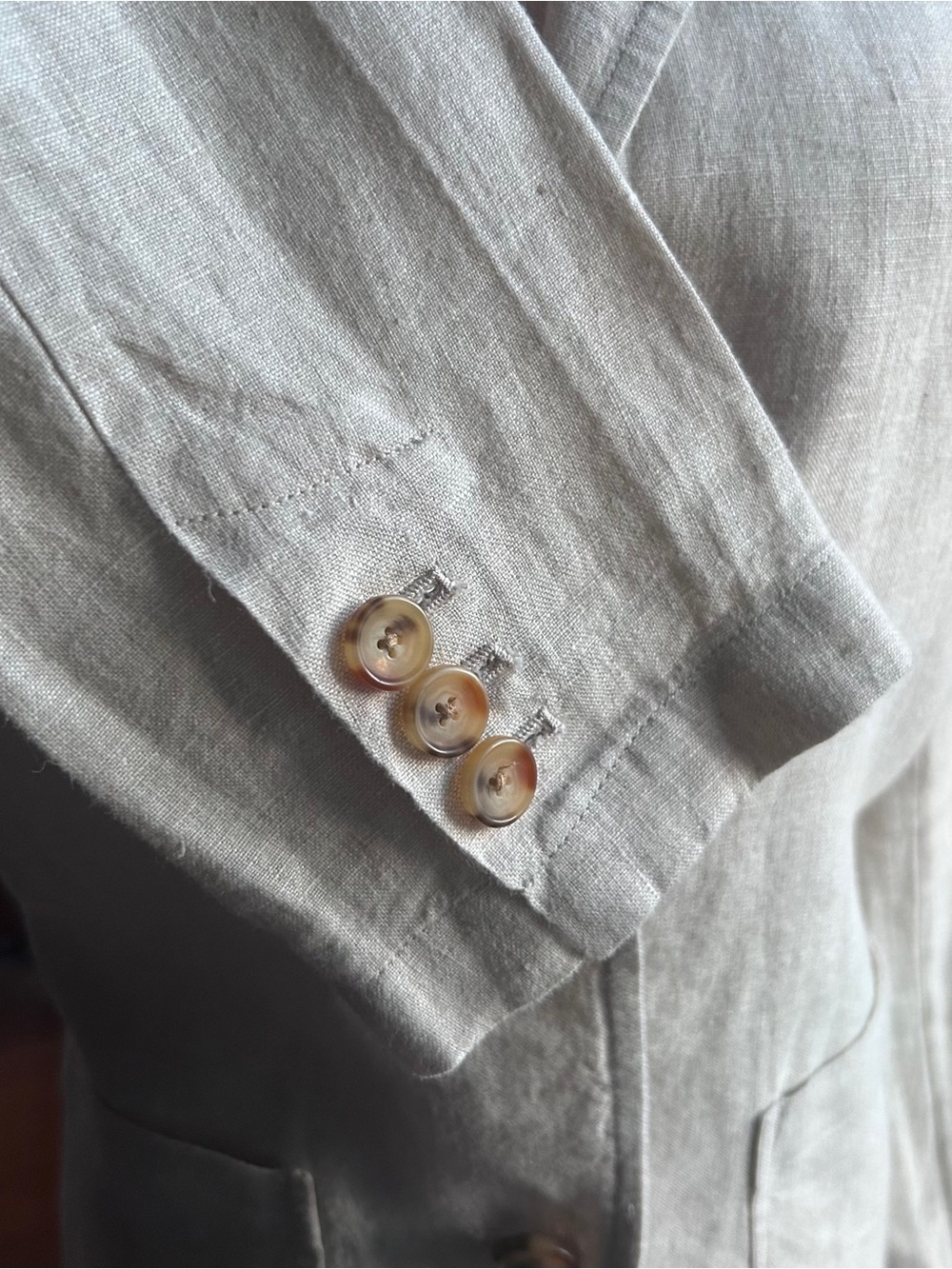 Faherty 100% Linen Jacket - Picture 8 of 8